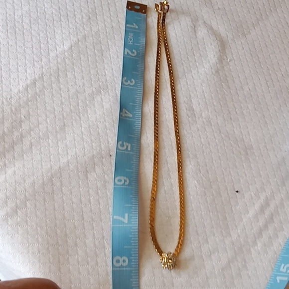 Gold Plated 16" Serpentine necklace W CZ Flower Center - Picture 2 of 5